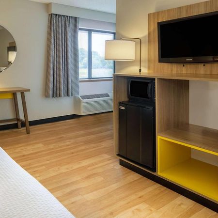 Days Inn By Wyndham Pleasant Prairie Kenosha Экстерьер фото