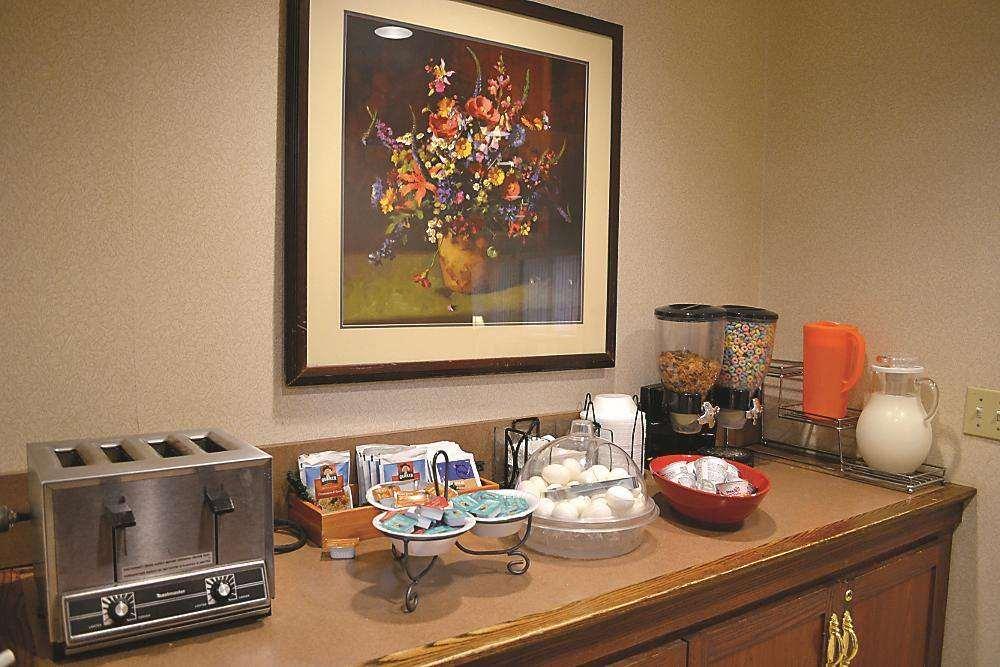 Days Inn By Wyndham Pleasant Prairie Kenosha Удобства фото