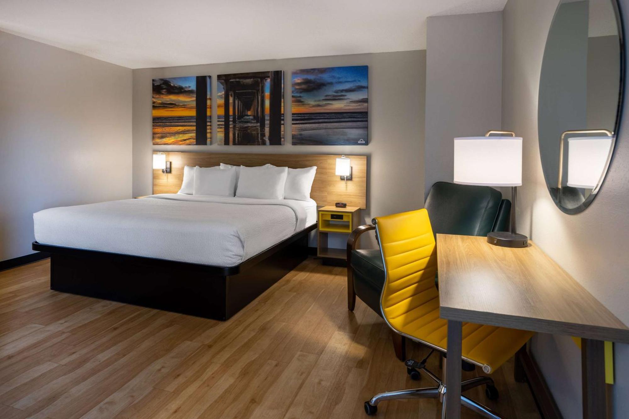 Days Inn By Wyndham Pleasant Prairie Kenosha Экстерьер фото