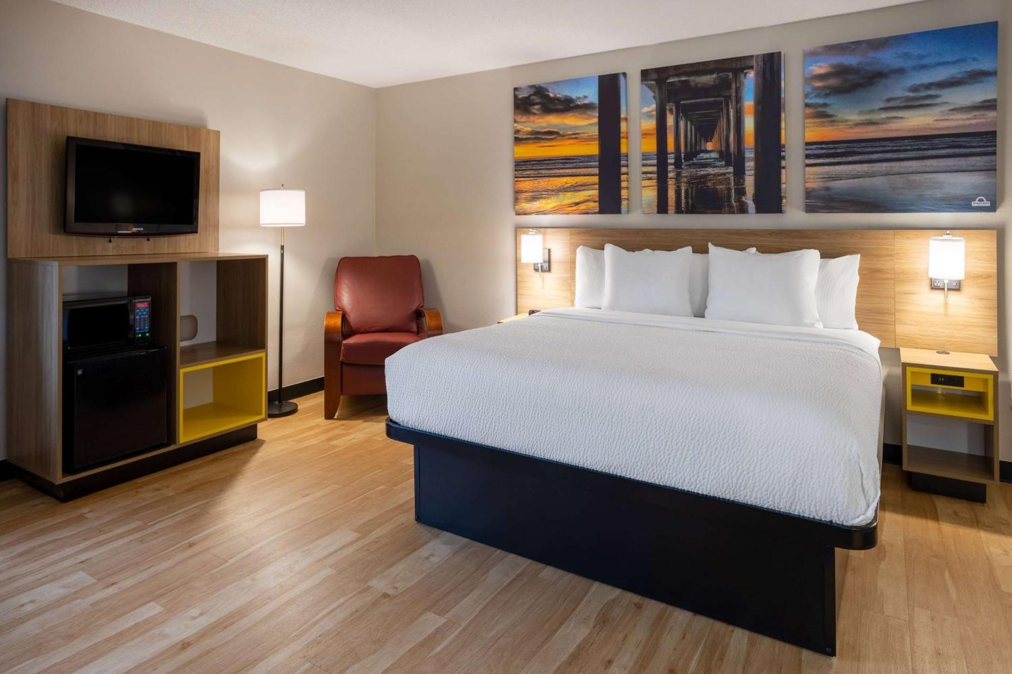 Days Inn By Wyndham Pleasant Prairie Kenosha Экстерьер фото