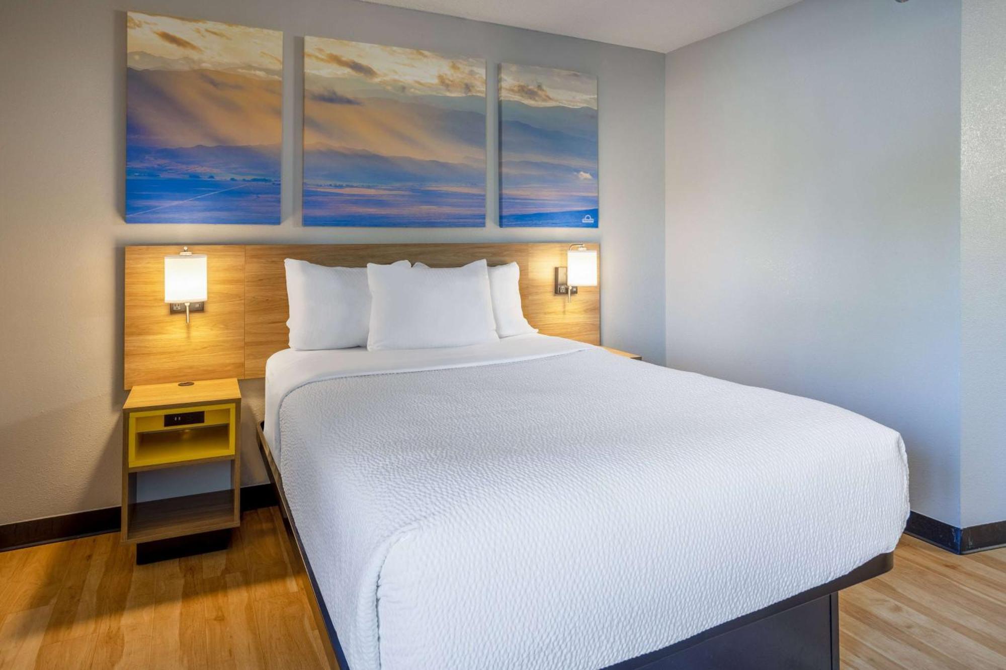 Days Inn By Wyndham Pleasant Prairie Kenosha Экстерьер фото