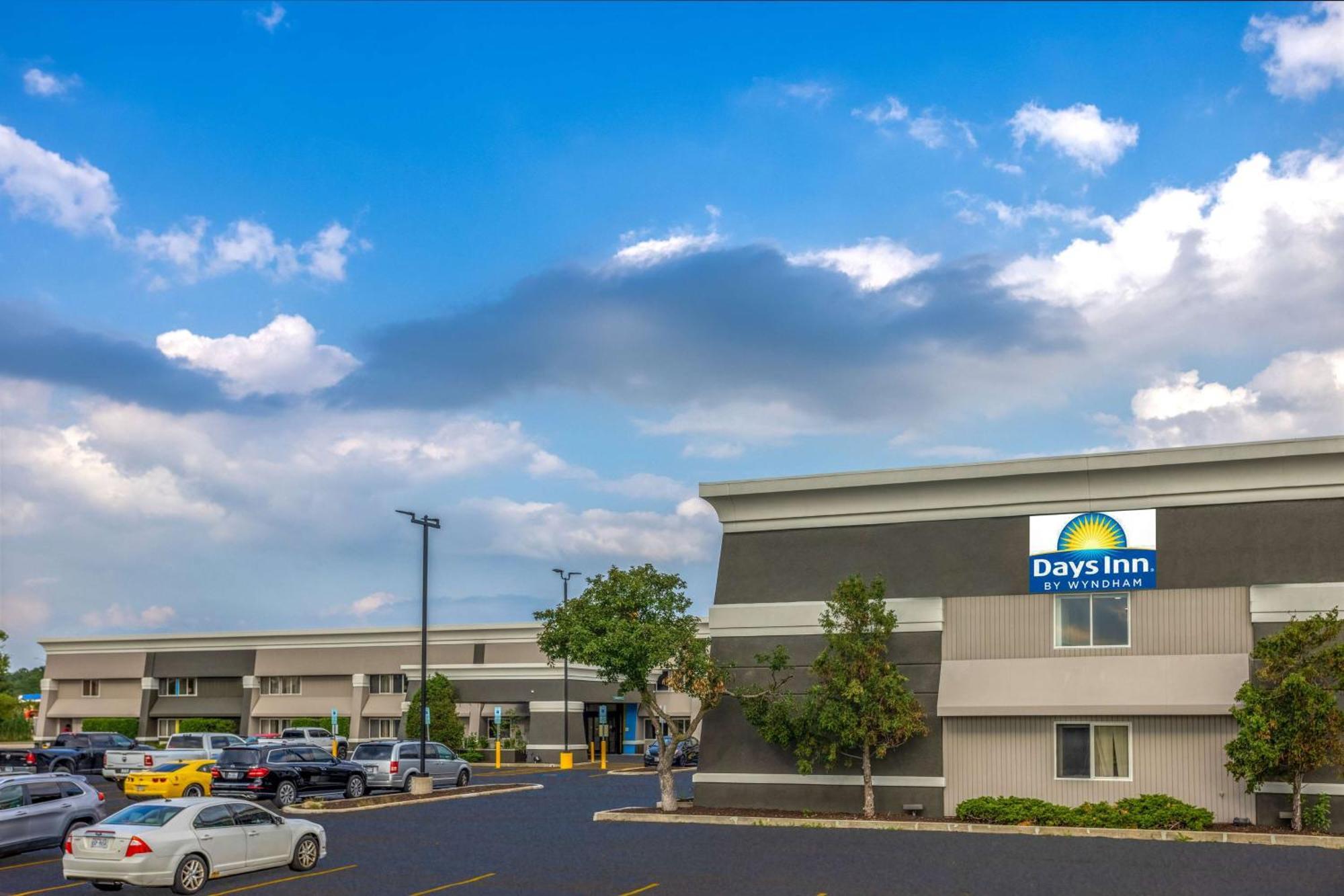 Days Inn By Wyndham Pleasant Prairie Kenosha Экстерьер фото