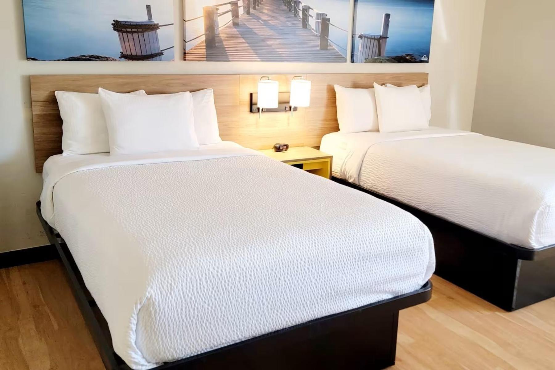 Days Inn By Wyndham Pleasant Prairie Kenosha Экстерьер фото